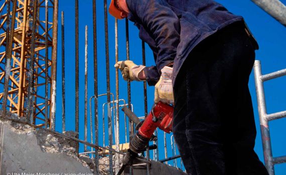 Stemmarbeiten an der Großbaustelle Köln-Arena