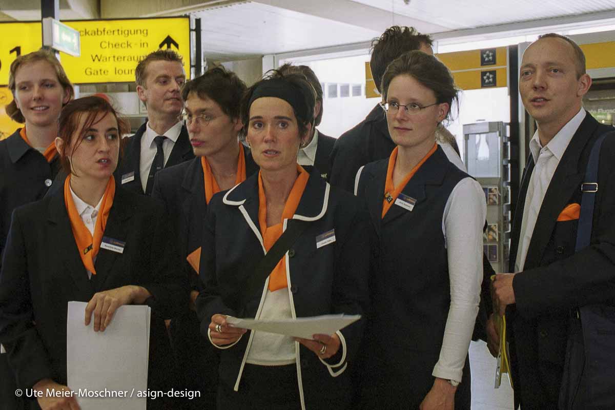 Lufthansa-Aktion: Stopp der Deportation Class