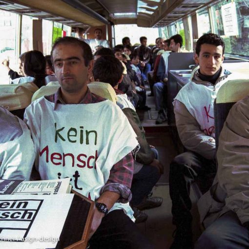 Umzug in eine neue Kirche in Aachen